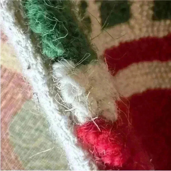 Wool Red, Green, And Cream "Country" Christmas Tree Skirt New With Tags! - Picture 8 of 10